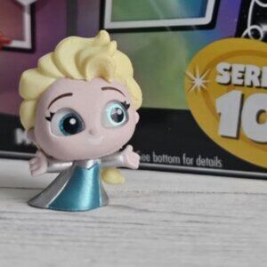 SPECIAL EDITION Series 10 Elsa Let it Go Patial Silver Disney Doorables